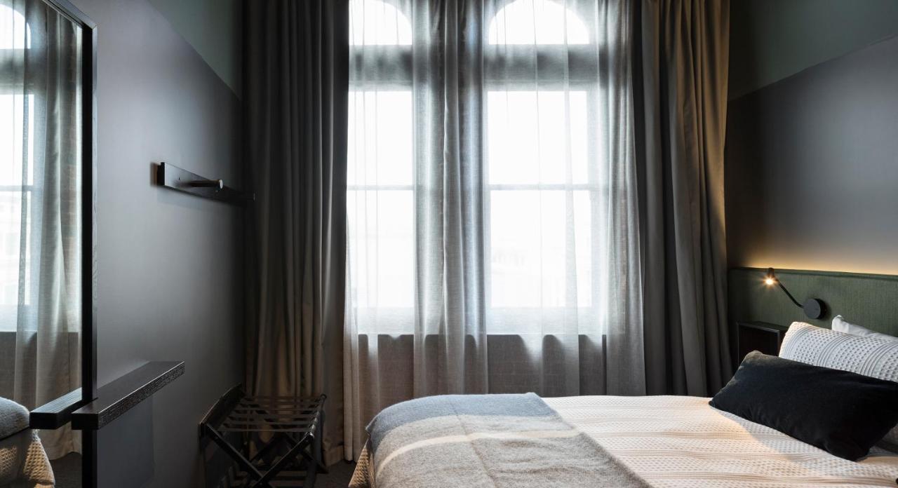 فندق The Chamberson ديوندين المظهر الخارجي الصورة A room at the hotel
